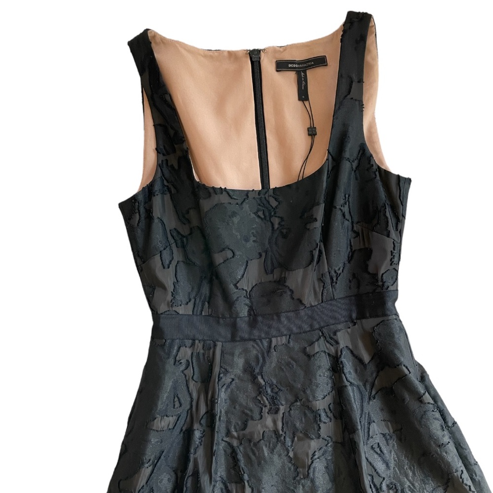 BCBG Dress size 0 - Picture 5 of 7
